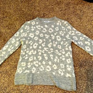 Gray Cheetah print sweater